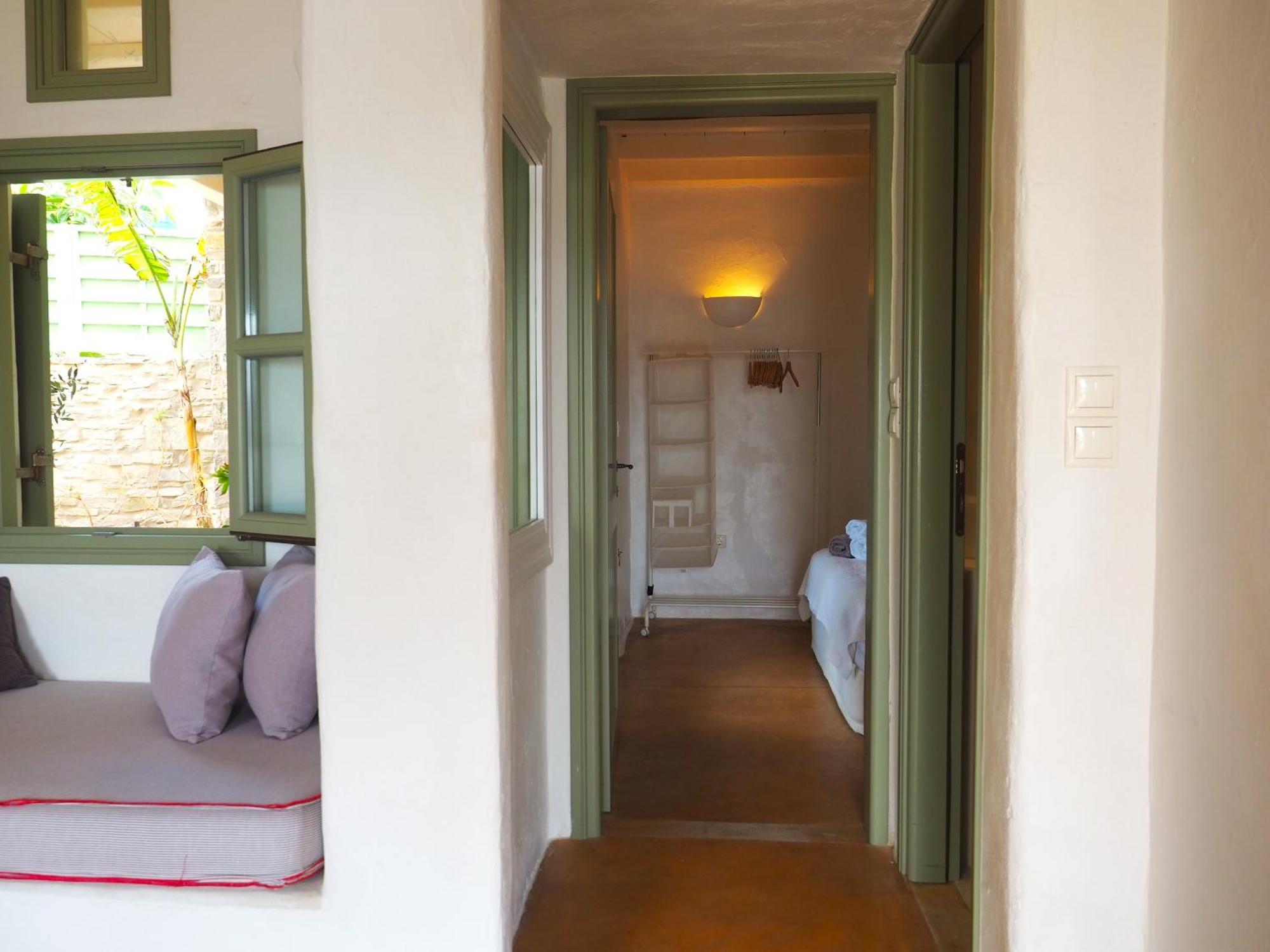 Ochre Dream, Beach Front & Sunset Villa Naousa 객실 사진